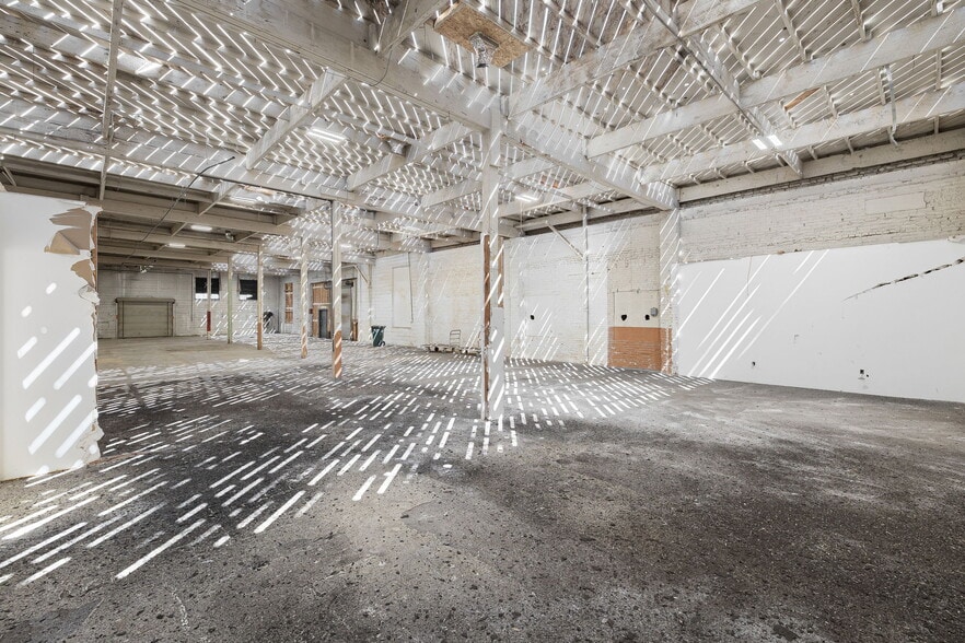 More Photos Of 205 N Park Ave, Pomona Warehouse For Lease