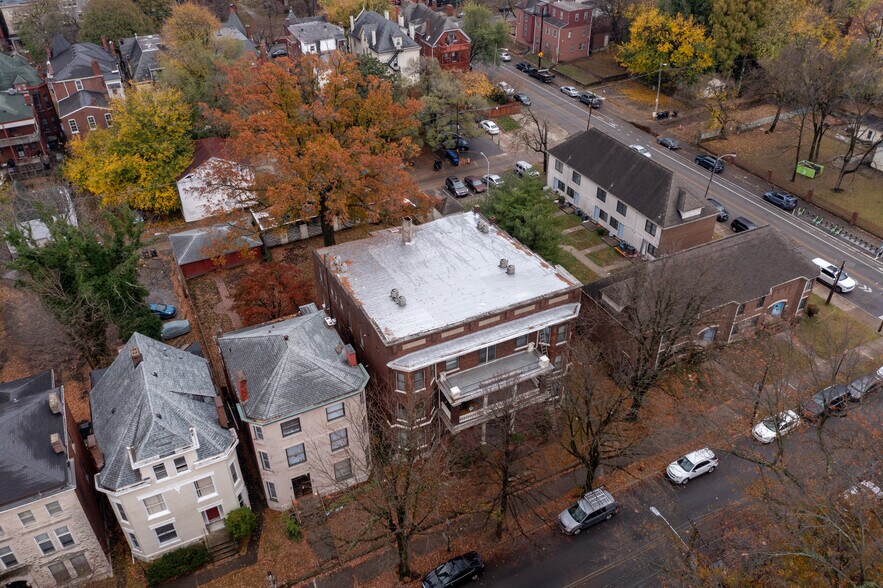 More Photos Of 1521 S 4th St, Louisville Apartments For Sale