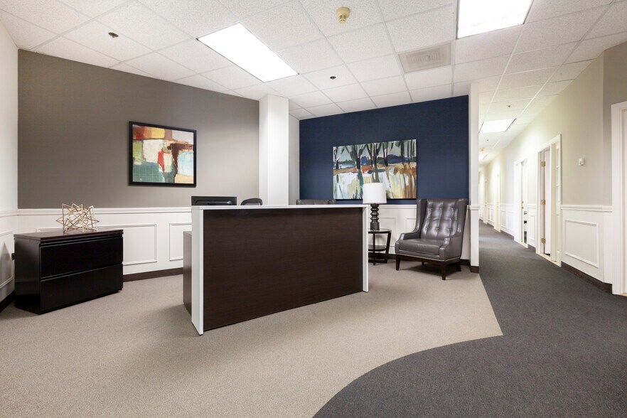 More Photos Of 15 Constitution Dr, Bedford Coworking Space