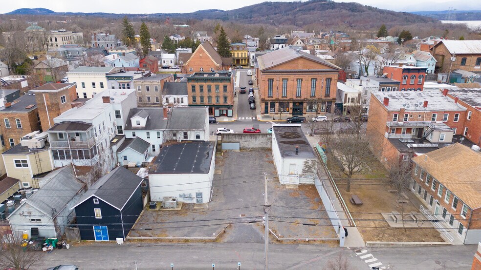 More Photos Of , Hudson Unknown For Sale