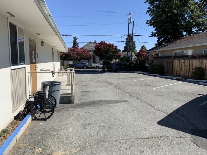 More Photos Of 303 N 15th St, San Jose Medical For Sale