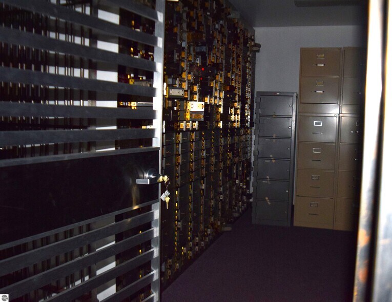 More Photos Of 311 Woodworth Ave, Alma Office Residential For Sale