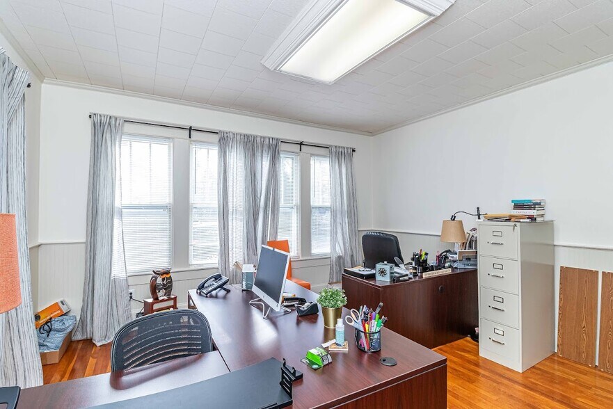 More Photos Of 1206 E Ash St, Goldsboro Loft Creative Space For Lease