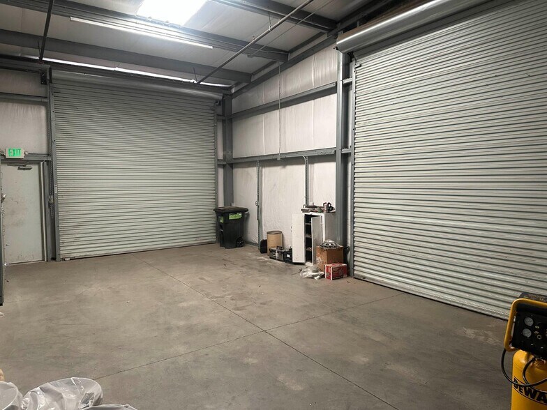 More Photos Of 2161 L St, Newman Industrial For Sale