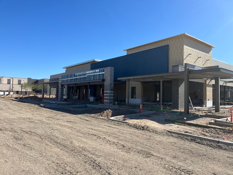 More Photos Of Verrado Way & I-10, Buckeye Unknown For Lease