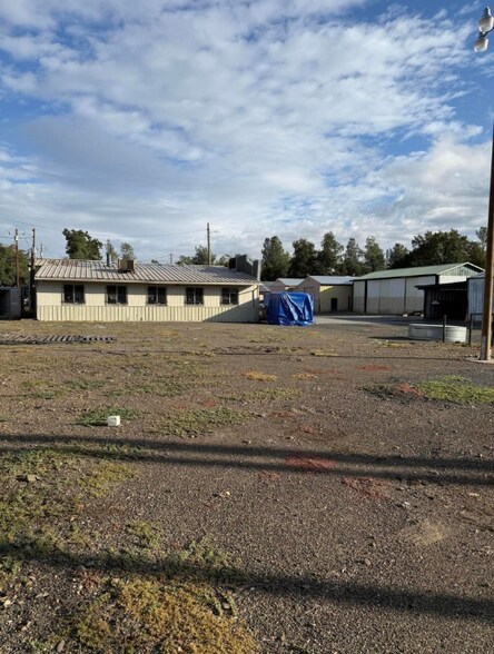 More Photos Of 22020 Old 44 Dr, Palo Cedro General Retail For Lease