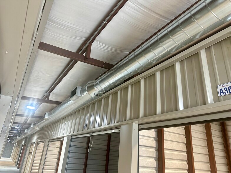 More Photos Of 1404 Krebs Ave, Pascagoula Self Storage For Sale