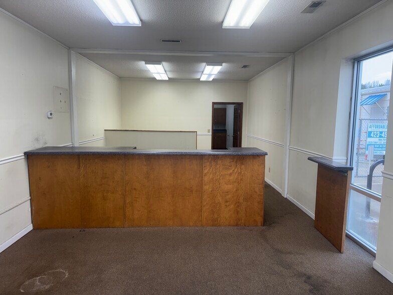 More Photos Of 3145 E Andrew Johnson Hwy, Greeneville Storefront For Lease