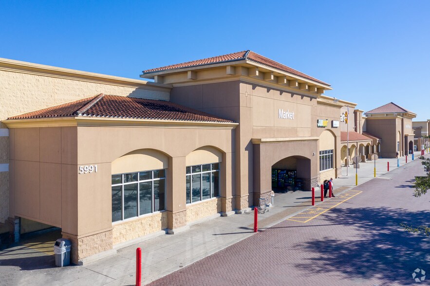 More Photos Of Goldenrod Rd @ Narcoossee Rd, Orlando Unknown For Lease