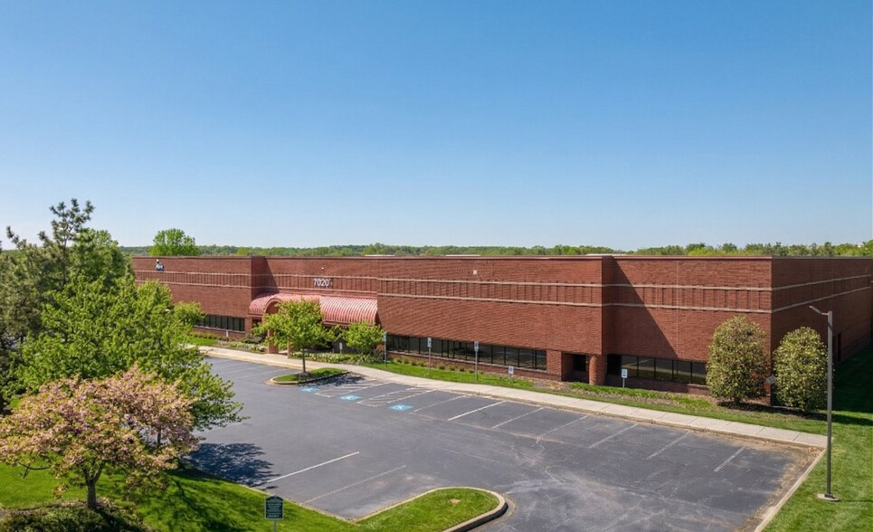 Primary Photo Of 7020 Columbia Gateway Dr, Columbia Light Distribution For Sale