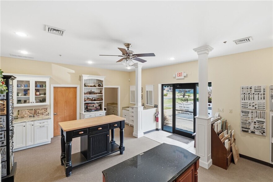 More Photos Of 106 Industry Dr, Yorktown Showroom For Sale