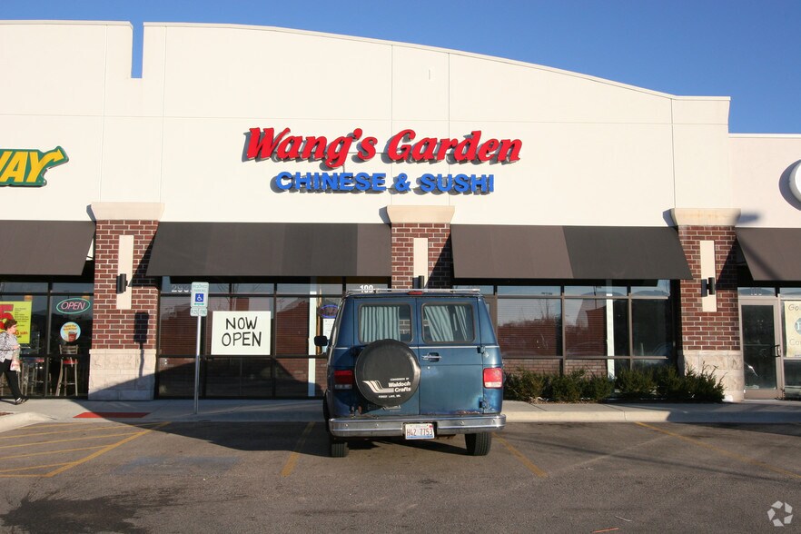 More Photos Of 2933 Kirk Rd, Aurora Freestanding For Lease