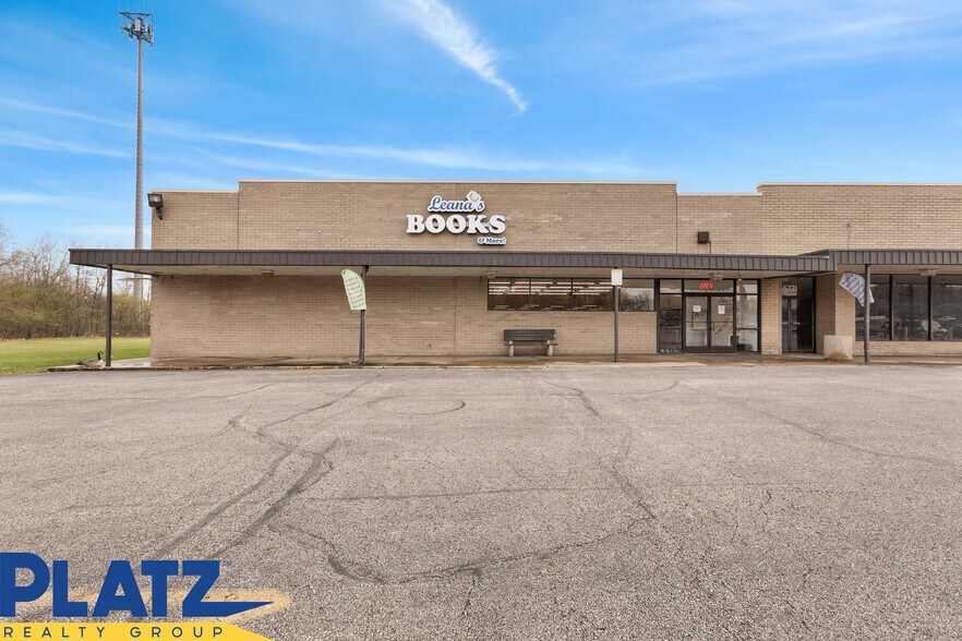 More Photos Of 4317-4341 Kirk Rd, Youngstown Storefront For Lease