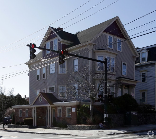 More Photos Of 206 Gano St, Providence Storefront Retail Residential For Sale