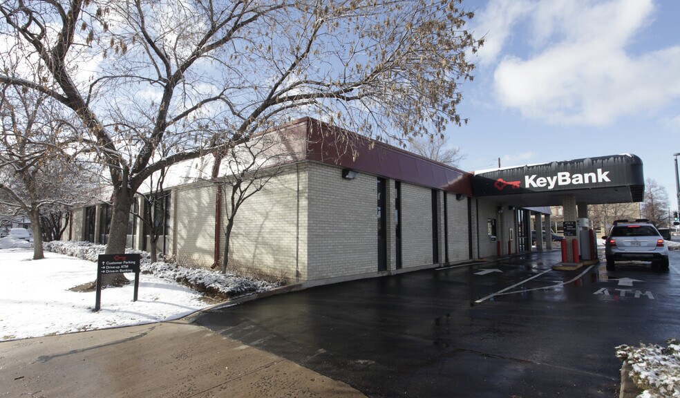 More Photos Of 2305 S Colorado Blvd, Denver Bank For Lease