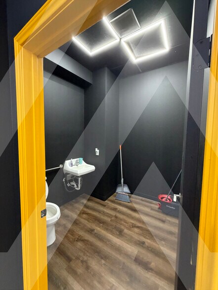 More Photos Of 18024 Highway 105, Montgomery Unknown For Lease