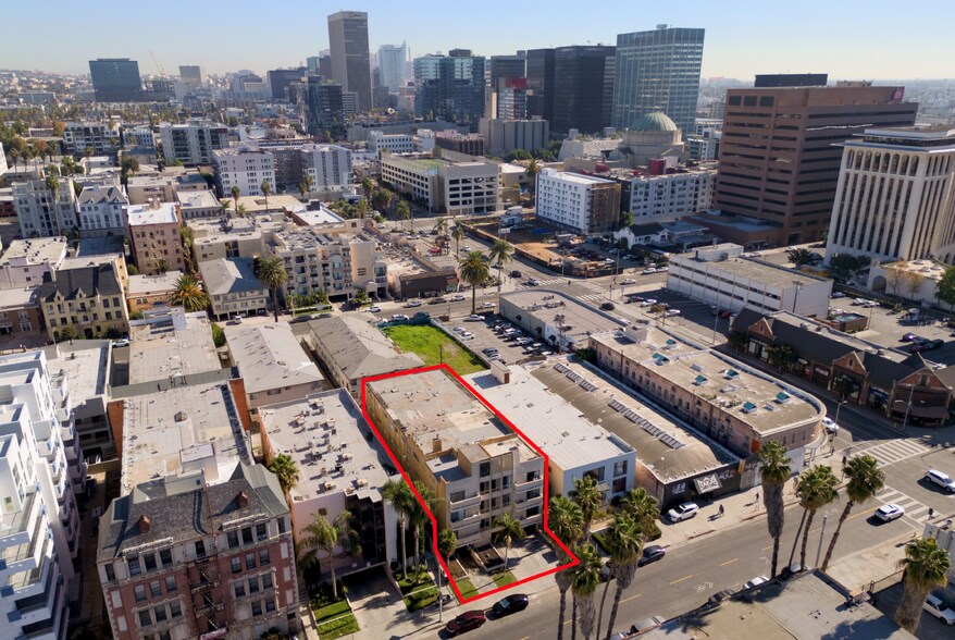 More Photos Of 538 S Oxford Ave, Los Angeles Apartments For Sale