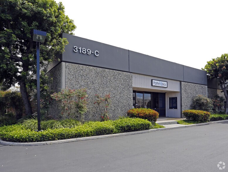 More Photos Of 3189 Airway Ave, Costa Mesa Light Manufacturing For Lease