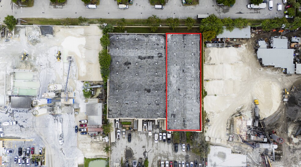 More Photos Of 2005 NW 110th Ave, Miami Warehouse For Lease