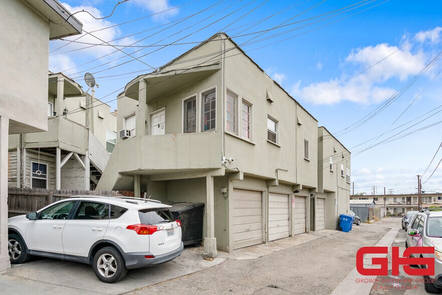 Primary Photo Of 4419 Westdale Ave, Los Angeles Apartments For Sale