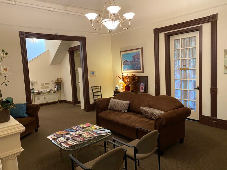 More Photos Of 659 Cherry St, Santa Rosa Medical For Lease