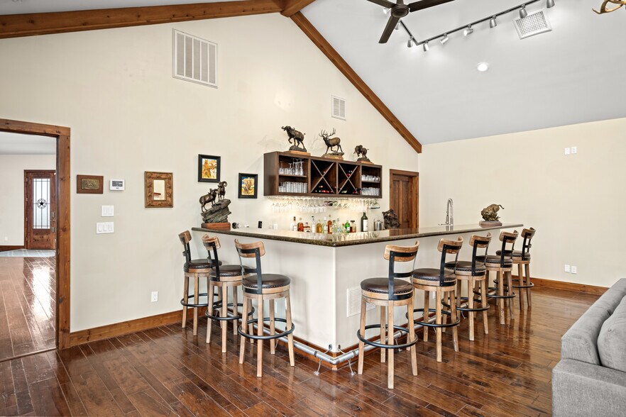 More Photos Of 145 State Loop 92, La Grange Specialty For Sale