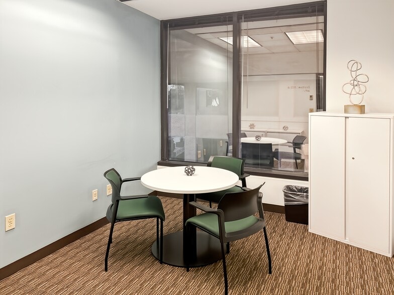 More Photos Of 2727 Paces Ferry Rd SE, Atlanta Coworking Space