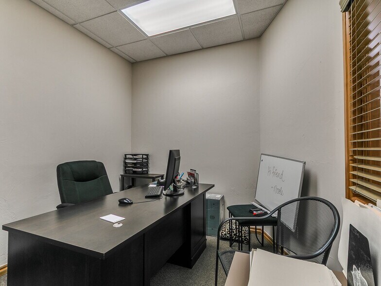 More Photos Of 2326-2350 N Interstate Dr, Norman Office For Sale