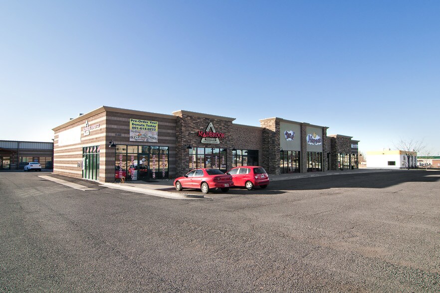 More Photos Of 570-575 E 1700 S, Clearfield Warehouse For Lease