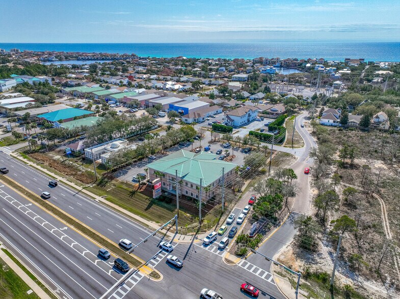 More Photos Of 4635 Gulfstarr Dr, Destin Medical For Sale