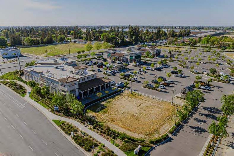 More Photos Of 12800 Stockdale Hwy, Bakersfield Unknown For Lease