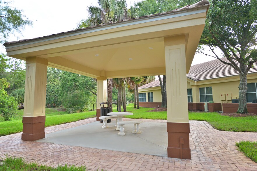More Photos Of 24880 Burnt Pine Dr, Bonita Springs Unknown For Lease