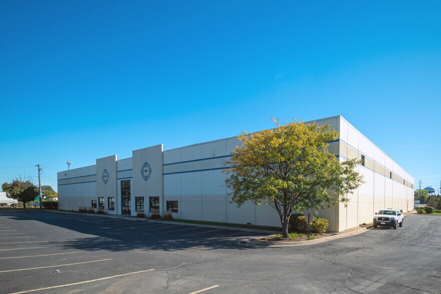 Primary Photo Of 11697 W Grand Ave, Northlake Warehouse For Lease