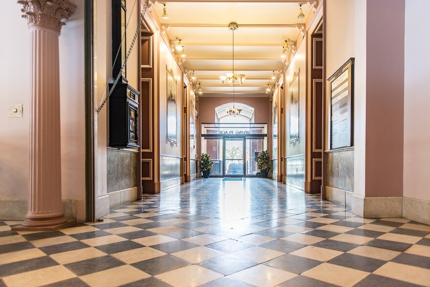 More Photos Of 30 W Broad St, Rochester Office For Lease