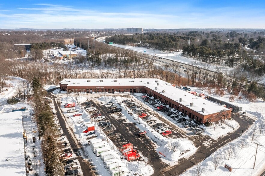 More Photos Of 131 Stedman St, Chelmsford Light Manufacturing For Lease