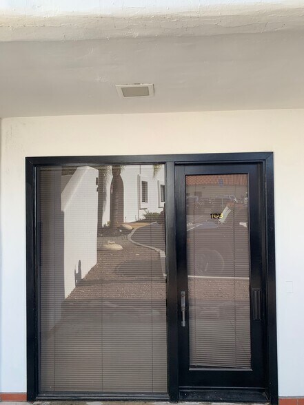 More Photos Of 4766 Park Granada, Calabasas Medical For Lease