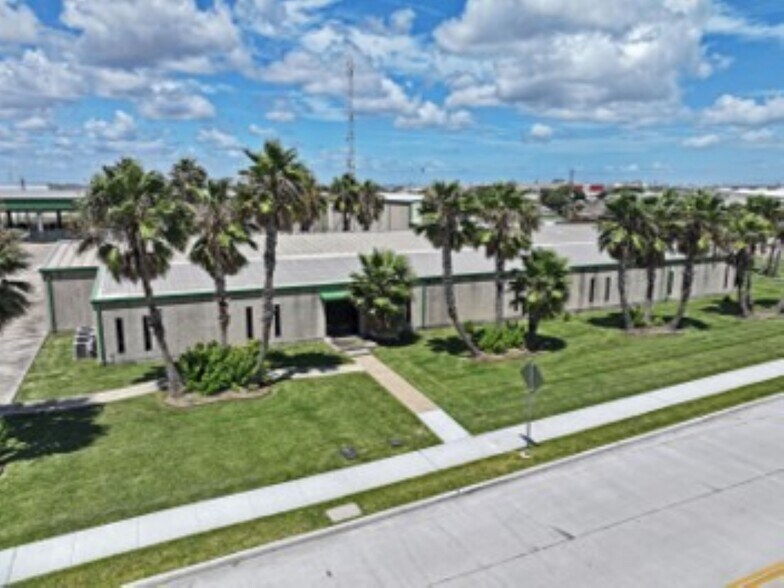 More Photos Of 5655 Bear Ln, Corpus Christi Industrial For Sale