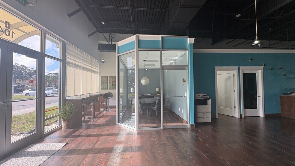 More Photos Of 6555 N Wickham Rd, Melbourne Office For Lease