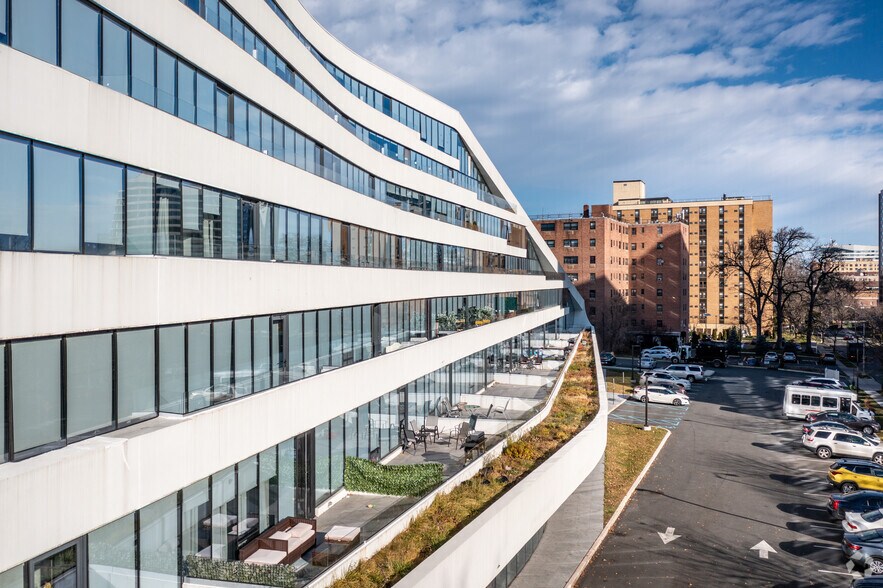 More Photos Of 315 S Harrison St, East Orange Apartments For Lease