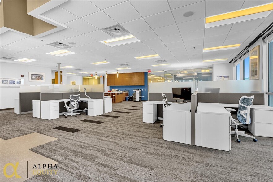 More Photos Of 189 S Orange Ave, Orlando Office Residential For Sale