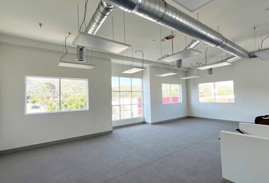 More Photos Of 8435-8437 Foothill Blvd, Sunland Office For Sale