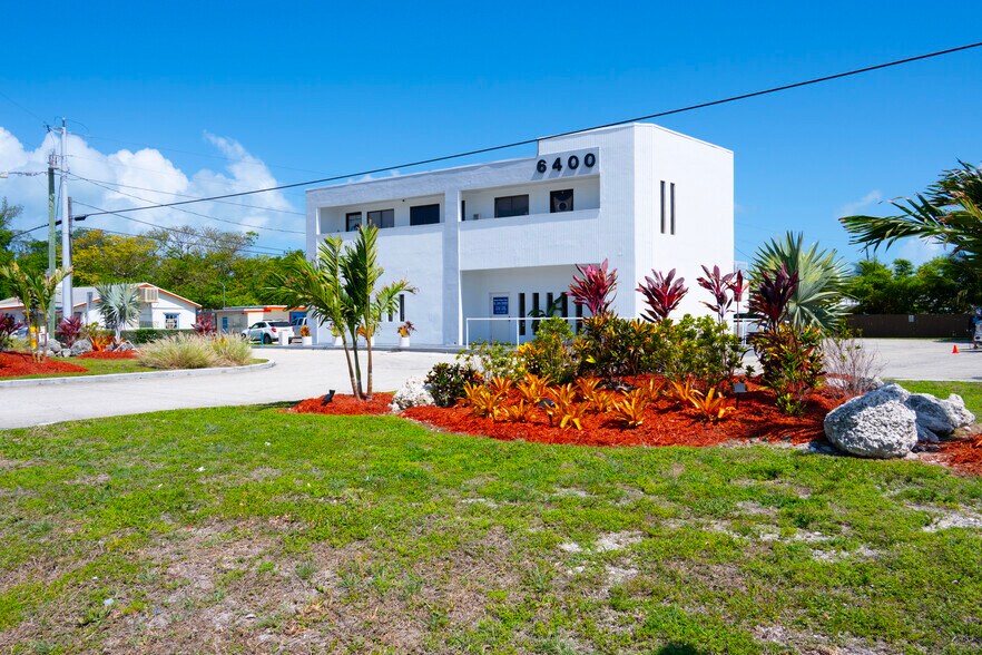More Photos Of 6400 Overseas Hwy, Marathon Medical For Lease