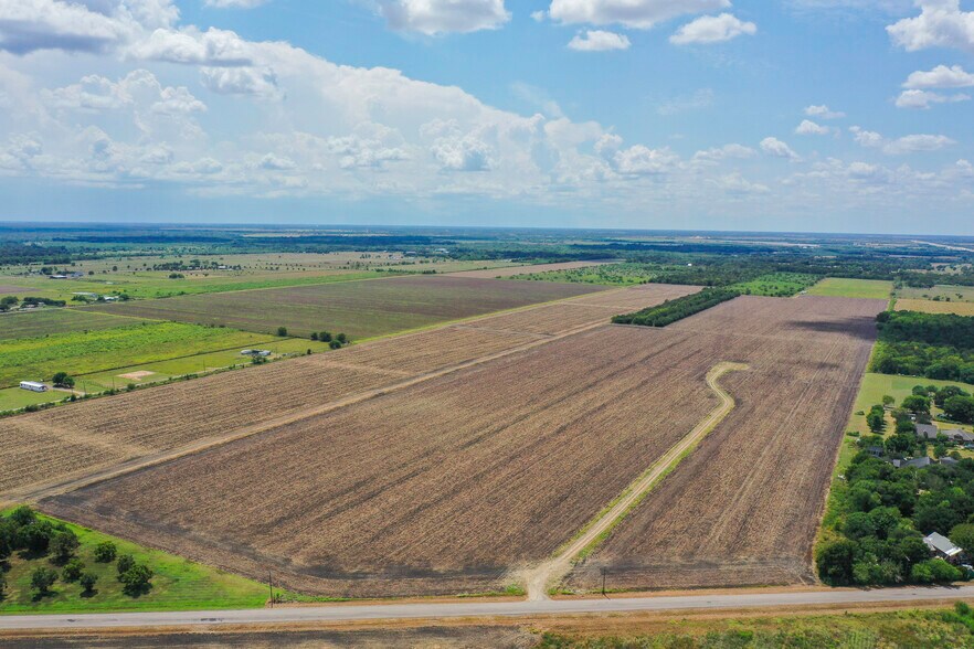 More Photos Of 1210 Darst Road, Beasley Land For Sale