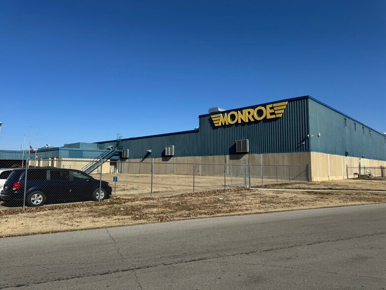 Primary Photo Of 1601 Highway 49B, Paragould Warehouse For Lease