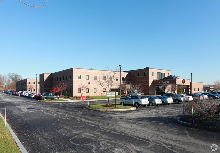 Primary Photo Of 4939 Brittonfield Pky, East Syracuse Medical For Lease