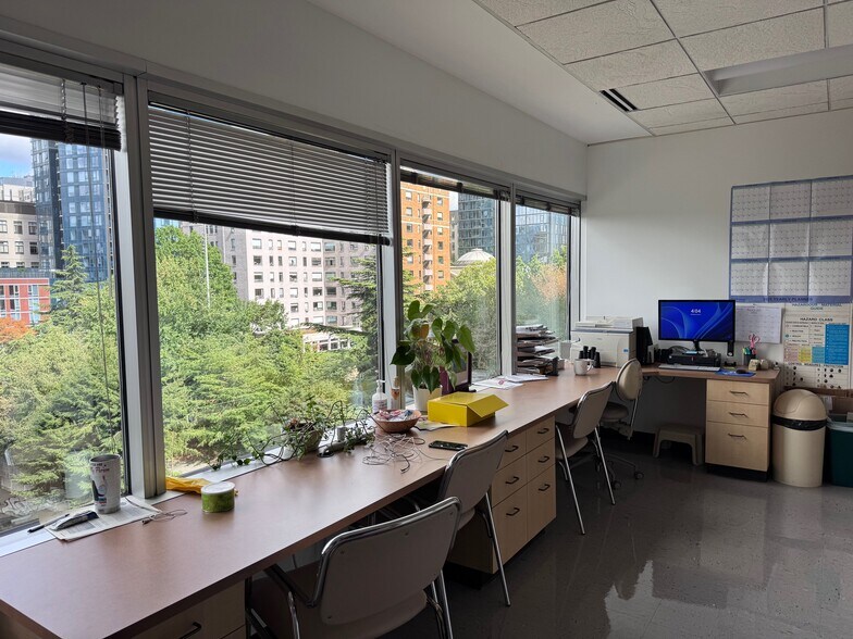Primary Photo Of 600 University St, Seattle Office For Lease