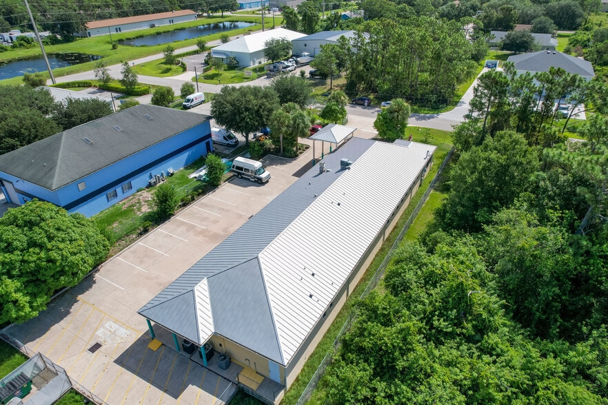 More Photos Of 422 Martin Rd SE, Palm Bay Daycare Center For Sale