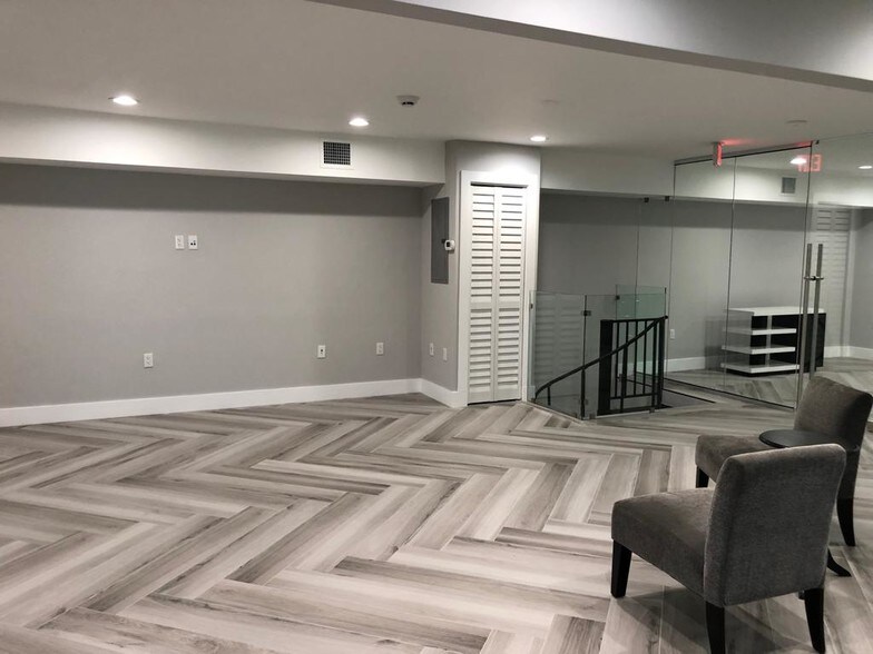 More Photos Of 3475 W Flagler St, Miami Coworking Space