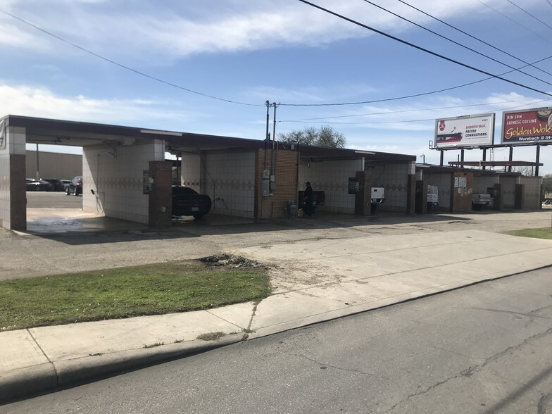 More Photos Of 1733 Bandera Rd, San Antonio Carwash For Sale