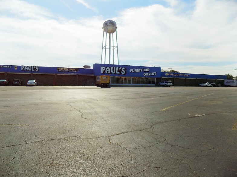 Primary Photo Of 338 Marshall Dr, Saint Robert Unknown For Lease